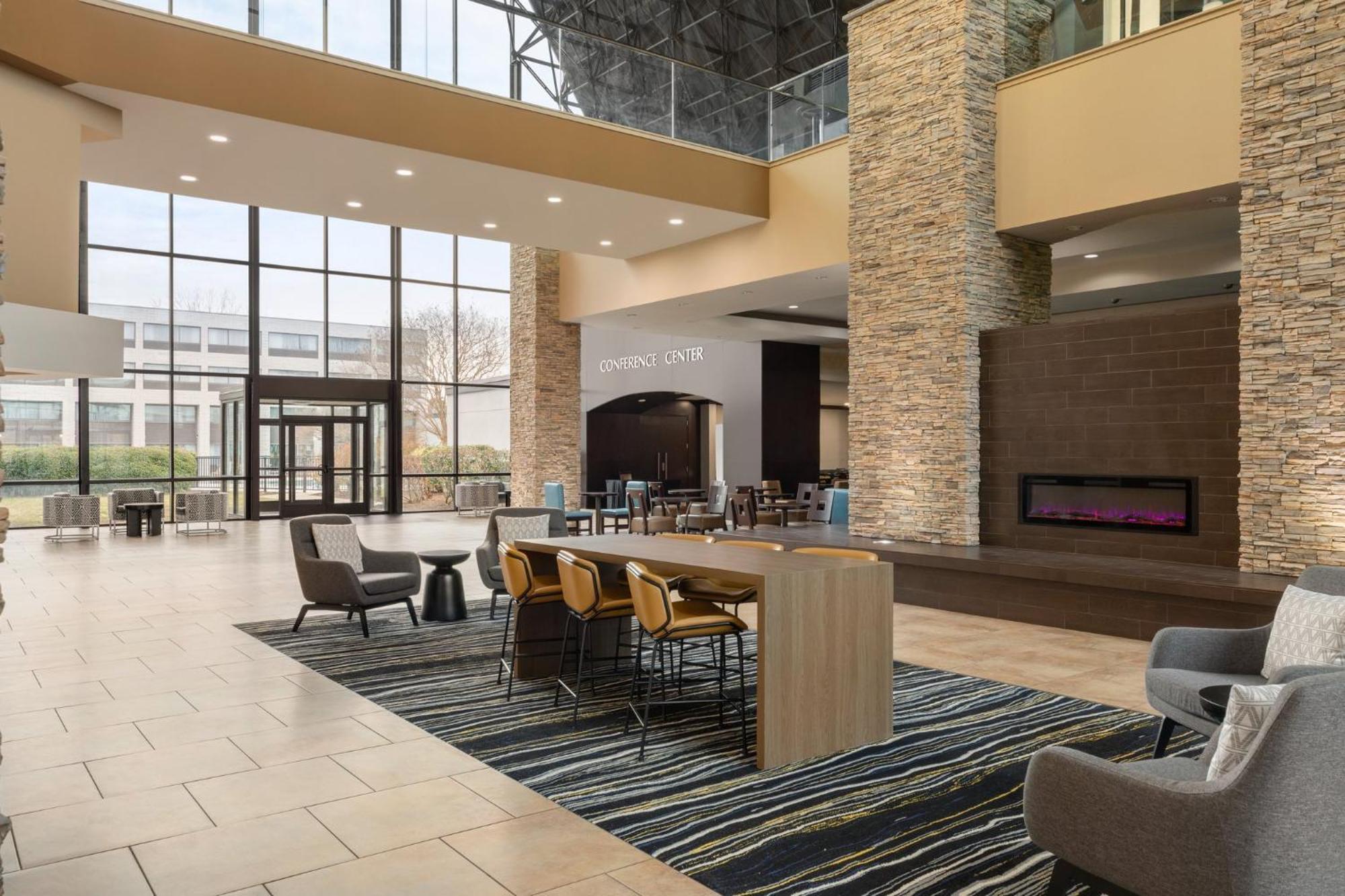 Holiday Inn Virginia Beach - Norfolk By Ihg Eksteriør billede