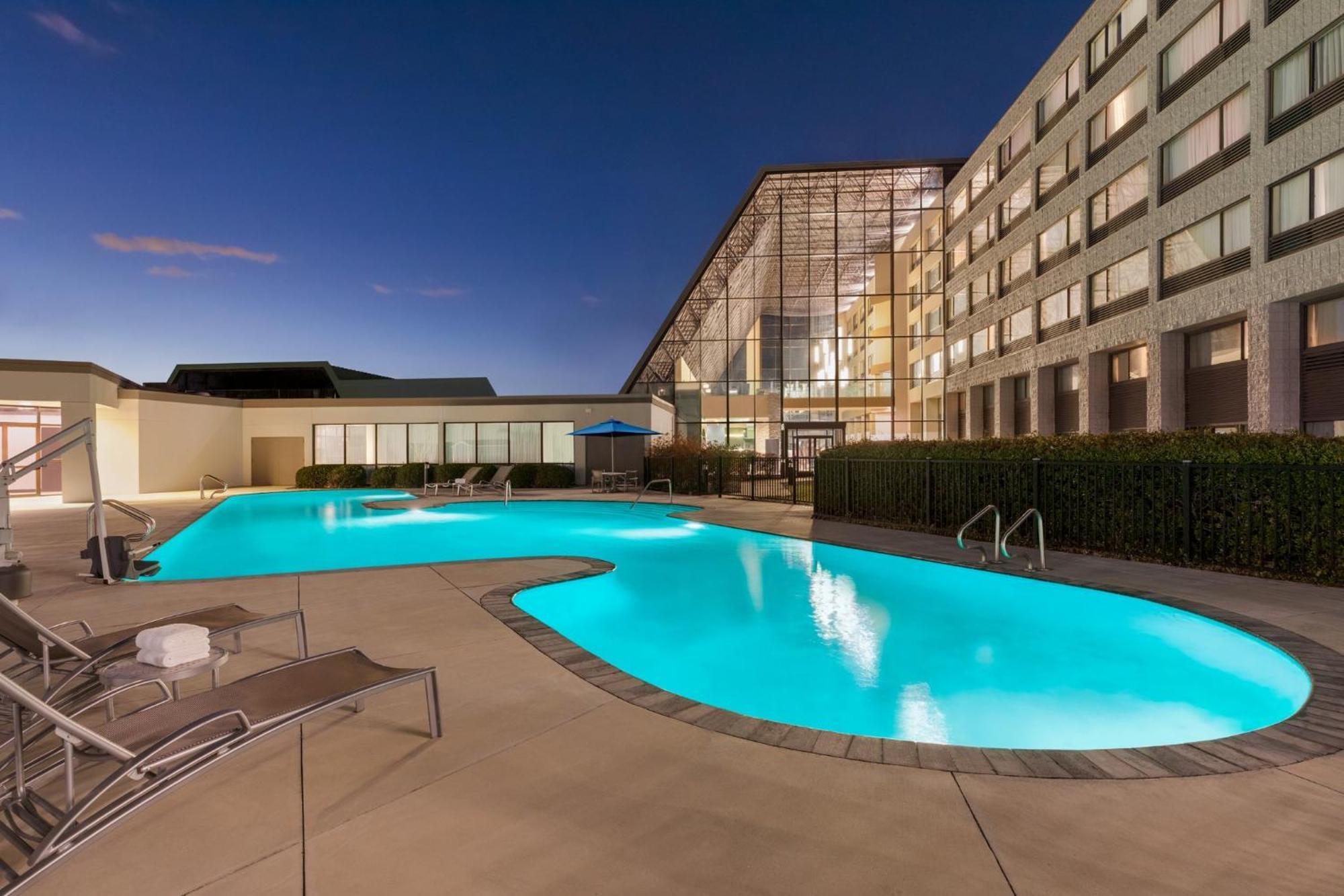 Holiday Inn Virginia Beach - Norfolk By Ihg Eksteriør billede