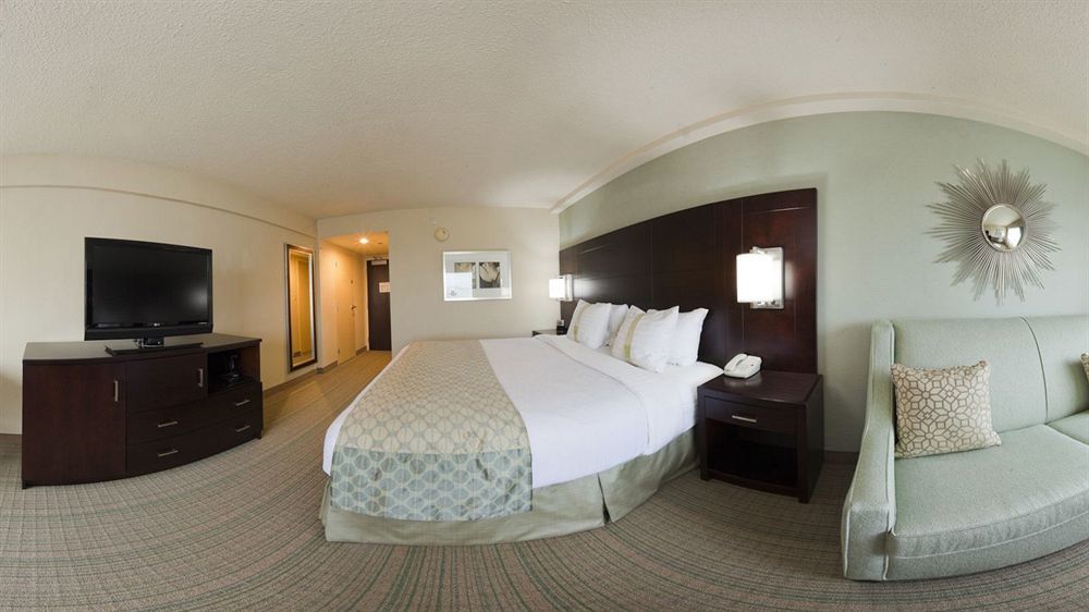 Holiday Inn Virginia Beach - Norfolk By Ihg Eksteriør billede